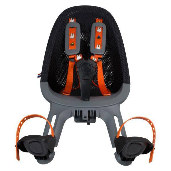Qibbel Achterzitje Air Nijntje donkergrijs voor fiets, comfortabel en veilig kinderstuur voor achter op de fiets.