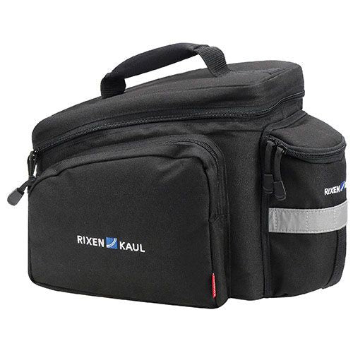 KLICKfix bagagedragertas met stevige riem en handvat, geschikt voor fietsen en reisbagage, zwart gekleurd.