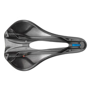 Zwart Selle Italia Novus Boost Evo Endurance TM Superflow racefiets- en MTB-zadel met Manganese L3-constructie, comfortabel en lichtgewicht