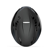MET racefietshelm Manta Mips met aerodynamisch ontwerp en ventilatieopeningen, geschikt voor wielrennen en bescherming.