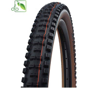 Schwalbe Big Betty Super Gravity MTB band 29x2.40 inch, zwart/bruin, breed banden voor mountainbikes, zichtbaar in de afbeelding.