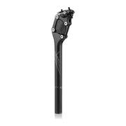 Zadelpen XLC Comp Sp-S07, zwart en aluminium, zichtbaar met bevestigingsclip, geschikt voor fietsstoelen.