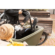 Steco Mini Mee Maxi-Cosi adapter voor bagagedragers van verende bakfiets, zwart, geschikt voor Maxi-Cosi autostoel.