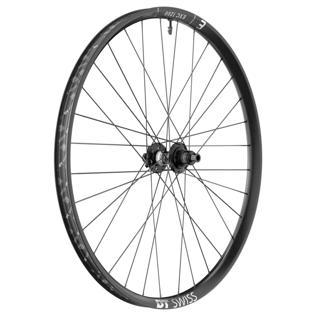 Achterwiel 29 inch van DT Swiss EXC1200 Classic 30 XD Boost Disc IS Carbon zwart voor MTB fietsen.