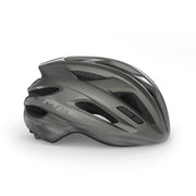 MET racefietshelm Idolo, slank en aerodynamisch ontwerp met ventilatieopeningen, geschikt voor wielrenners.