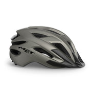 Met Crossover MTB-helm van MET met MIPS-systeem, comfortabele urban en mountainbikehelm met ventilatie en stevige constructie.