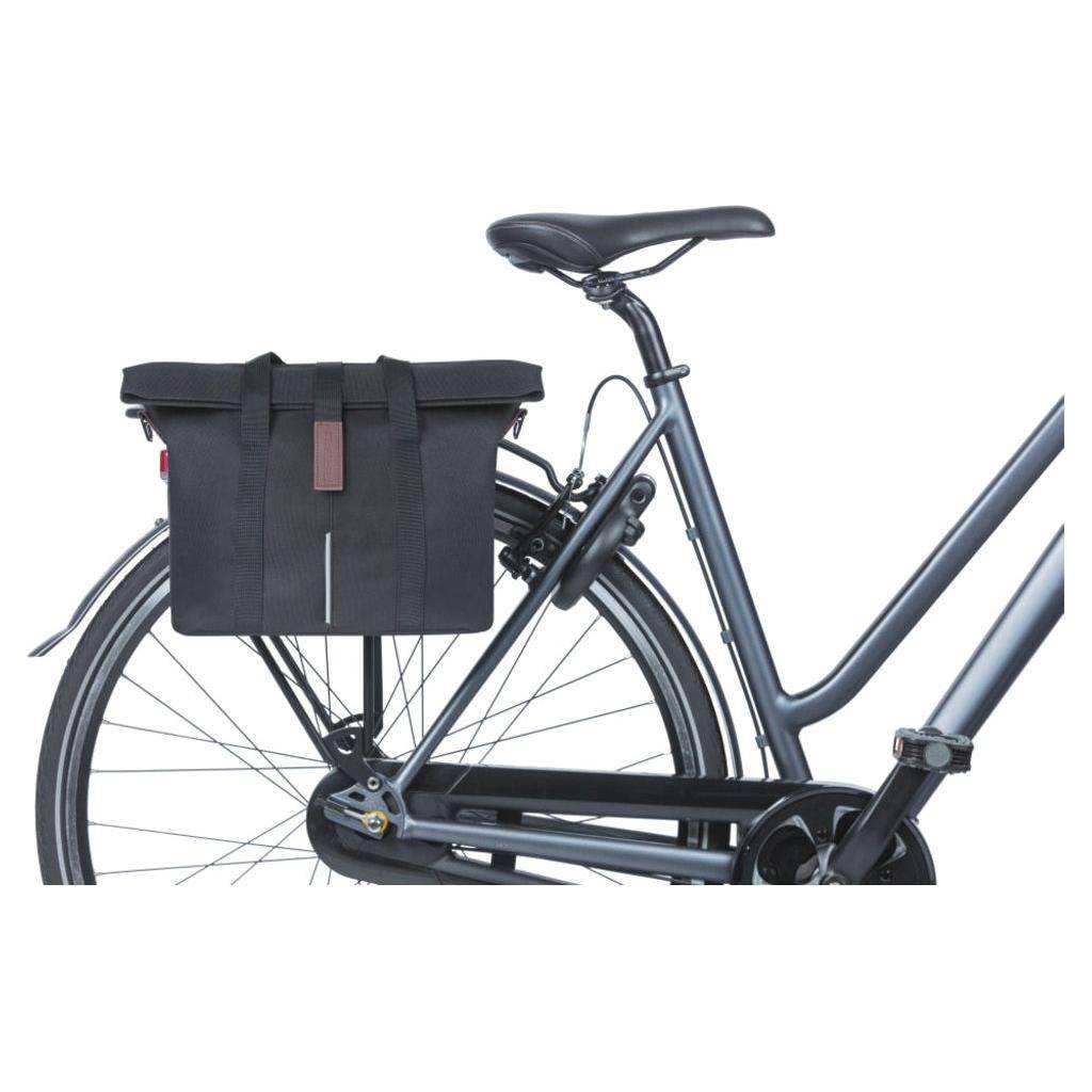 Basil Fietstas City Mik Met Kf-Haak 8-11 Liter 39,5 X 39 X 15 Cm - Zwart - Le Coq Wielerartikelen