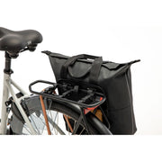 Nieuwe Looxs Odense Kota enkel fietstas, 24 liter, waterbestendig en stevig, zwart met reflectie voor veilige fietstochten.