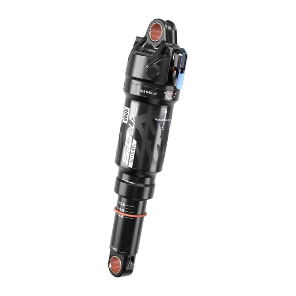 Zwarte RockShox Sidluxe Ultimate B3 R Schokbreker met 190x45mm vering voor mountainbikes, zichtbaar in close-up.