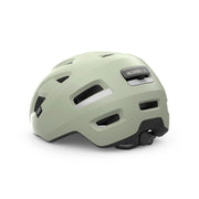 E-Bike helm van MET met ventilatiegaten en verstelbare riem, ontworpen voor veilig fietsen op elektrische fietsen.