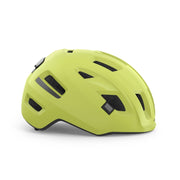 MET E-Bike helm met ventilatie en verstelbare banden, ontworpen voor veilig fietsen op elektrische fietsen.