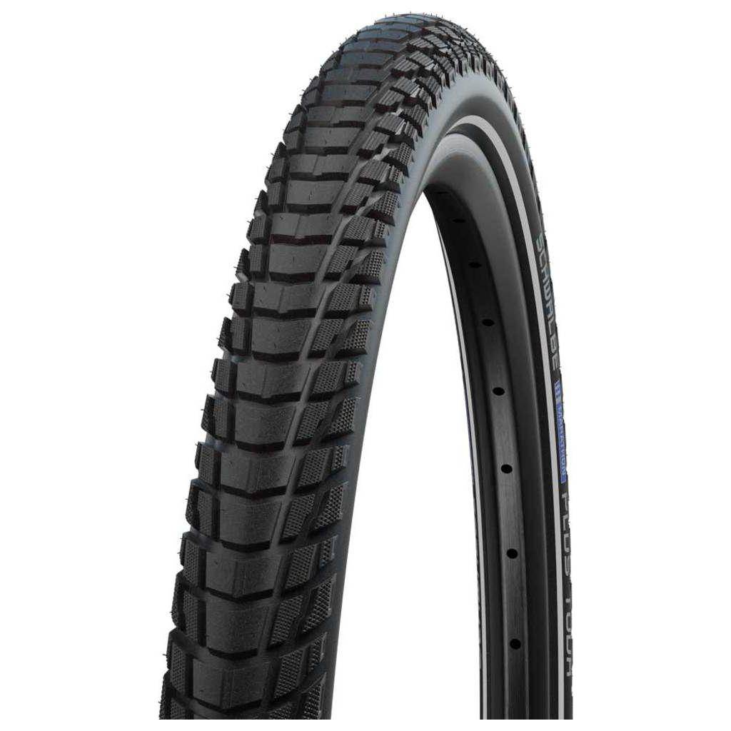 Zwarte Schwalbe 26-inch Marathon Plus Tour E-bike buitenband met Addix Smartguard voor extra bescherming.