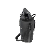 Zwarte New Looxs Nyborg enkele fietstas van 17 liter met rolltop sluiting, waterdicht en geschikt voor fietsgebruik