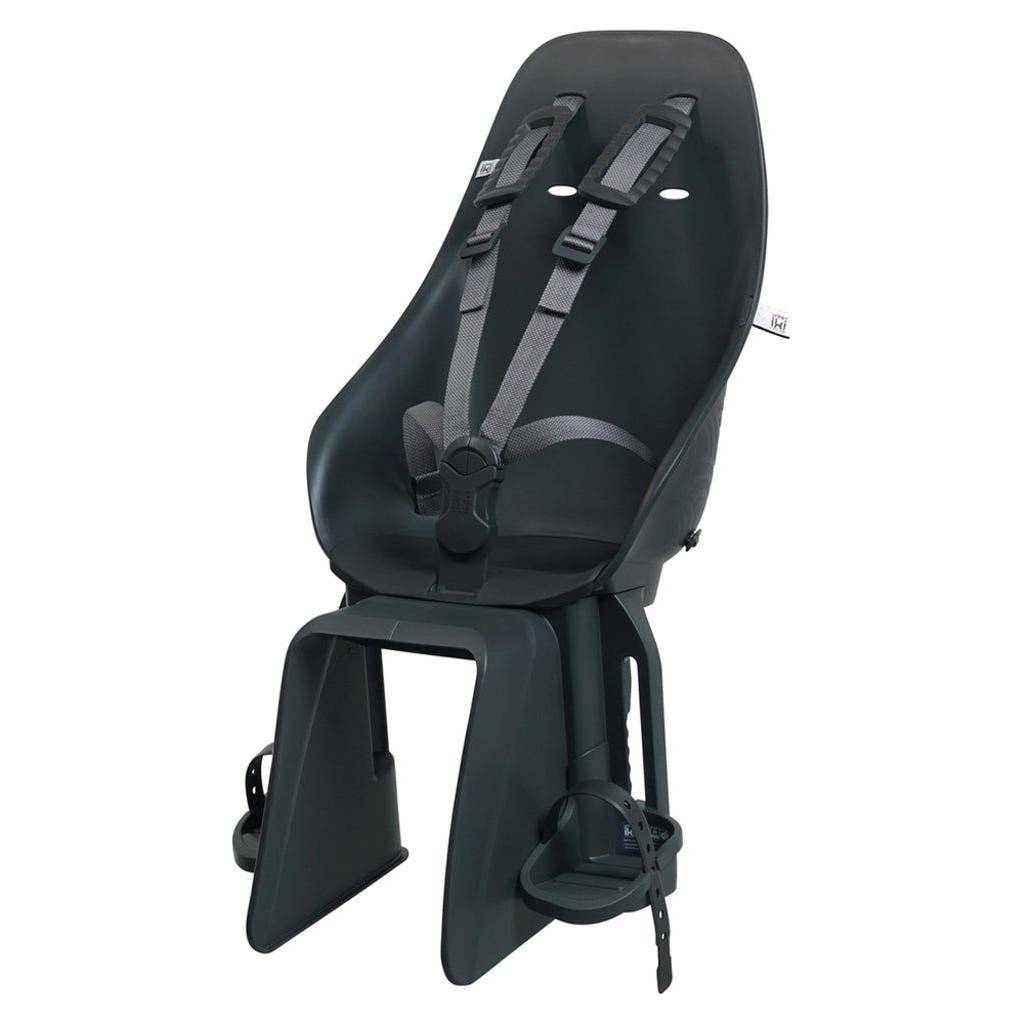 Urban Iki achterfietsstoeltje Ta-ke Easyfix bevestigd op fiets, geschikt voor comfortabel achterzitje voor kinderen.