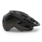 Met Fietshelm Terrae MIPS voor MTB, lichtgewicht helm met ventilatie en veiligheidsbescherming, geschikt voor mountainbiken.
