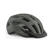MET Allroad MTB-fietshelm met ventilatiegaten en verstelbare riem voor veilig mountainbiken.