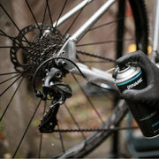 Dynamic Chain Cleaner Spray 400 ml ontvetter voor het reinigen van kettingen en metalen onderdelen in de werkplaats