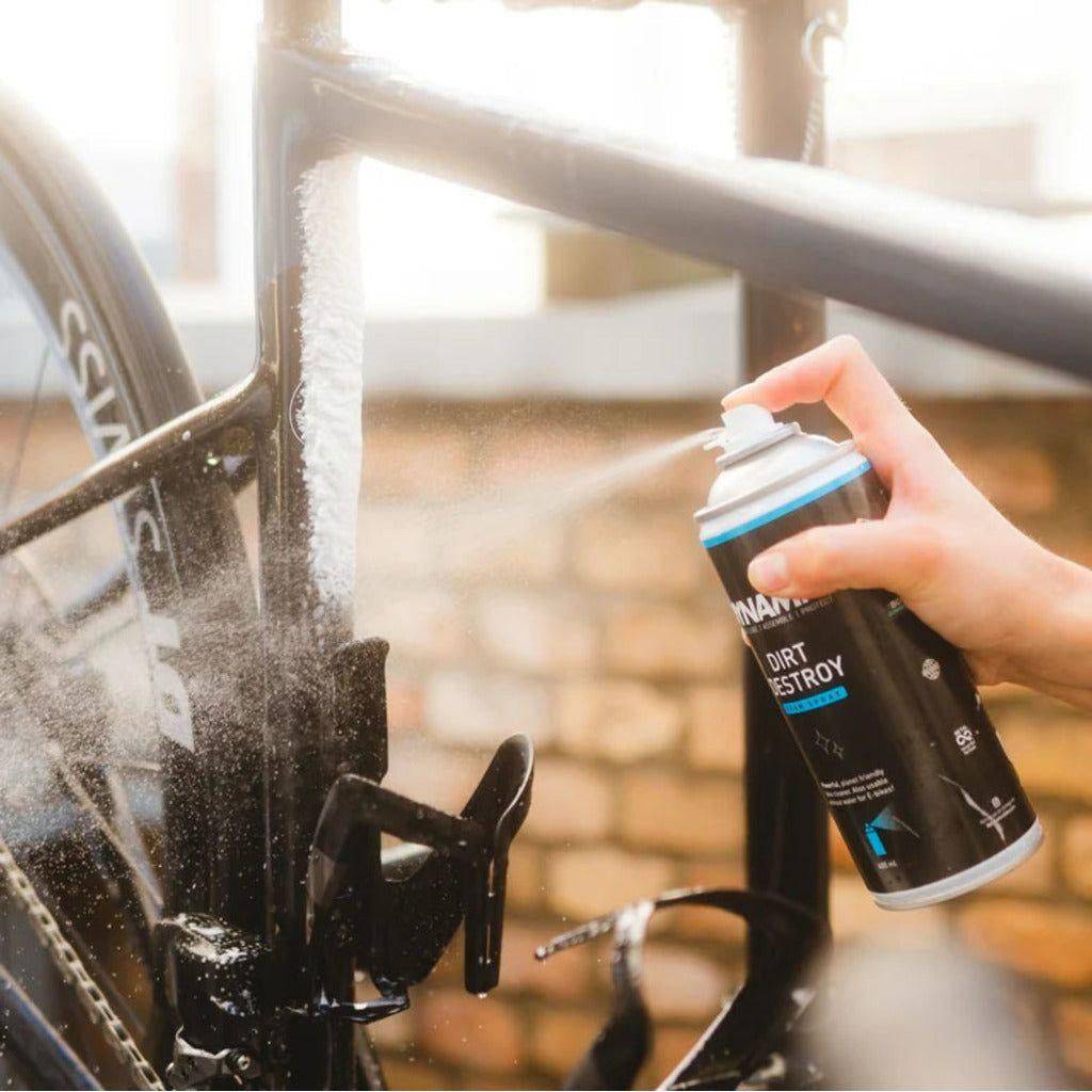 Dynamic Olie Dy Dirt Destroy Spray 400Ml - Le Coq Wielerartikelen