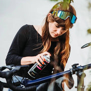 Dynamic Protectieve Was Spray 400 ml, sprayflacon voor auto- en voertuigbescherming, zichtbaar in de afbeelding.