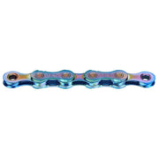 KMC X12 12-speed ketting met 126 schakels, gewaxed, geschikt voor racefietsen en mountainbikes, detail van de ketting en schakels