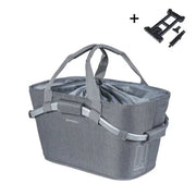 Basil Carry All Achtermand MIK 22 liter, zwarte fietsmand voor achterop de fiets, stevig en ruim voor bagage.