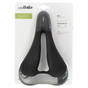 Zadel voor stadsfiets of e-bike, Selle Italia ST1 Superflow aluminium zadel in zwart, ergonomisch en comfortabel ontwerp