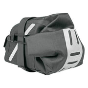 Zadeltas van SKS Trail, spatwaterdicht polyester, stevig en geschikt voor mountainbikes, zwart met reflectie accents.