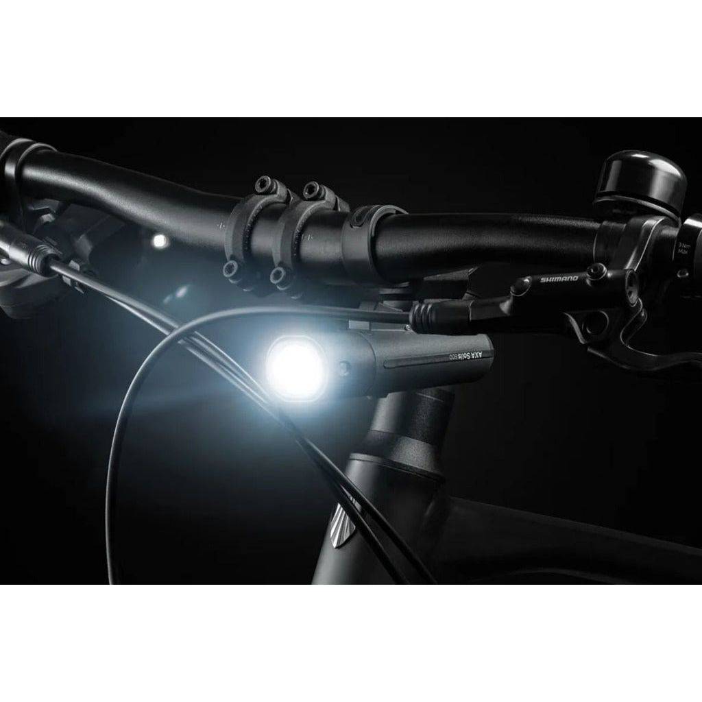 Lampset Axa Solis 800 USB Zwart - Le Coq Wielerartikelen