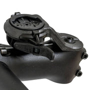CloseTheGap RaceDay4 Evo Tc carbon GPS-houder in zwart voor HideMyBell, stevig en lichtgewicht ontwerp.