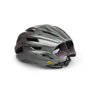 MET Trenta Mips racefietshelm met ventilatiegaten en verstelbare riem, ontworpen voor wielrenners.
