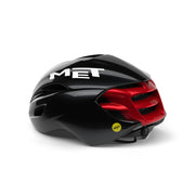 Racefiets helm MET Manta Mips met ventilerende zwarte buitenkant en verstelbare riem, ontworpen voor wielrenners.