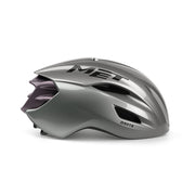 MET racefiets helm Manta Mips met aerodynamisch ontwerp en ventilatieopeningen, geschikt voor wielrenners.