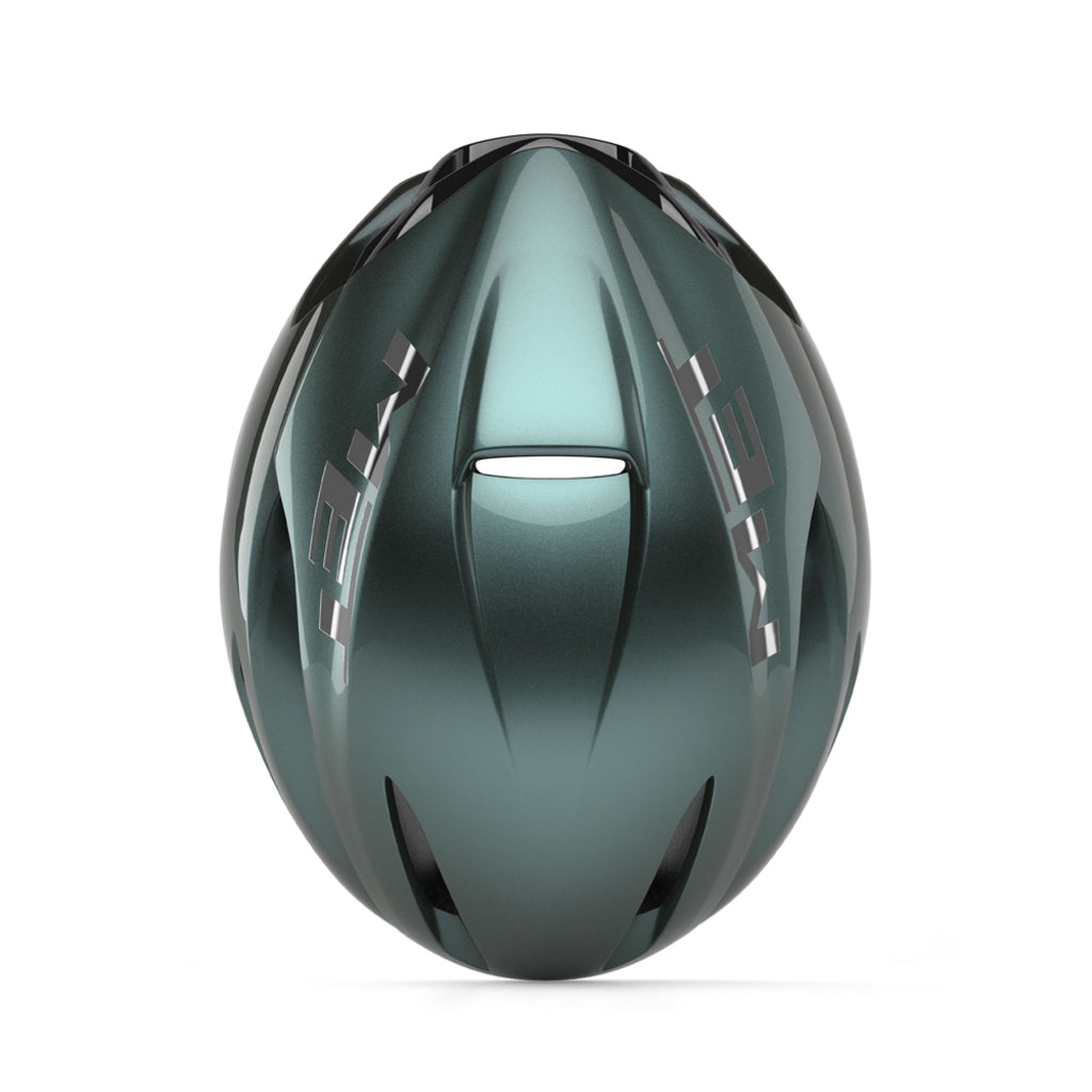 MET racefietshelm Manta Mips met aerodynamisch design en verstelbare riem, zichtbaar op de afbeelding.