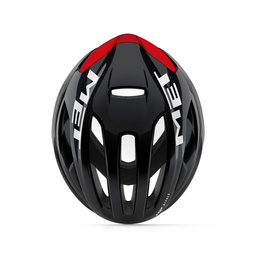 MET Rivale Mips racefietshelm met ventilatieopeningen en verstelbare riem, ontworpen voor wielrenners.