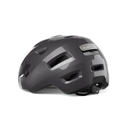 E-Bike helm van MET met ventilerende buitenkant en verstelbare riem, ontworpen voor veilig fietsen op elektrische fietsen.