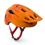 Kinderen dragen de MET Shelter Youth fietshelm, unisize, met goede ventilatie en veilige pasvorm voor jonge fietsers.