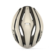 MET Trenta Mips racefietshelm met aerodynamisch ontwerp en ventilerende functies, zichtbaar op de afbeelding.