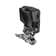 Zwarte Sram Rival eTap AXS D1 12V voorderailleur van aluminium voor elektrische mountainbikes.