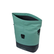Basil Cove Shoppertas 14-16 liter, enkel fietstas met MIK-haken, waterbestendig, zwart, voor achter- of voordrager, stevig en praktisch.