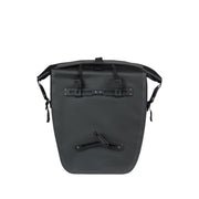 Basil Rivo L MIK enkele fietstas van tarpaulin, 25-31 liter, voor achterop de fiets, waterbestendig en duurzaam.