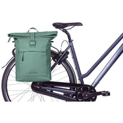 Basil Brooklyn MIK hooks schoudertas voor fiets, 17 liter, gerecycled PET, stijlvolle en duurzame fietstas met eenvoudige bevestiging