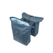 Basil Brooklyn dubbele fietstas van gerecycled PET, zwart, met rits en bevestigingshaken voor fietsmand of bagagedrager