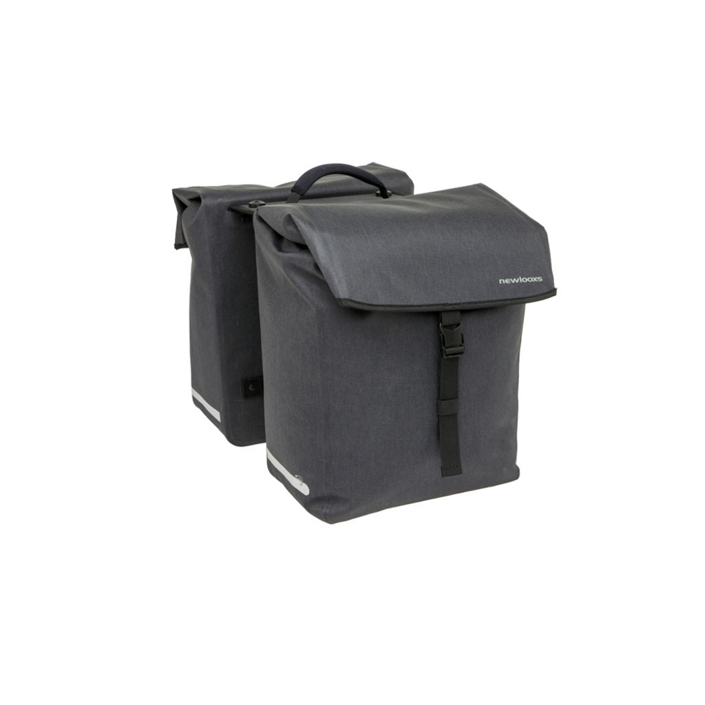 Dubbele fietstas van New Looxs Hamar MIK 2.0 in anthraciet, met ruime 38-liter capaciteit en stevige bevestiging.