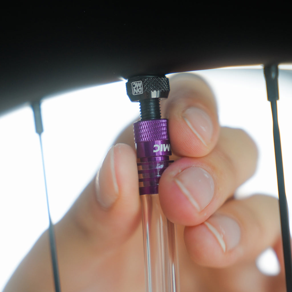 Dynamic Hector injectiespuit voor tubeless kit, 100 ml, geschikt voor het afdichten van banden met injectiesysteem.