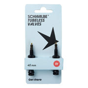 Twee zwarte Schwalbe tubeless ventielen voor fietsbanden, geschikt voor tubeless systemen en gemakkelijk te installeren.