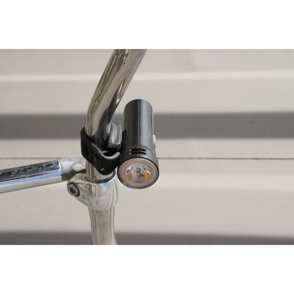 Urban Proof High Brightness Usb Oplaadbare Led Koplamp 320 Lumen