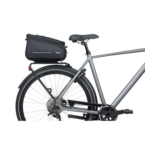 Basil Move Mik bagagedragertas met容量 10-26 liter, lichtgewicht en duurzaam voor reizen en bagage.