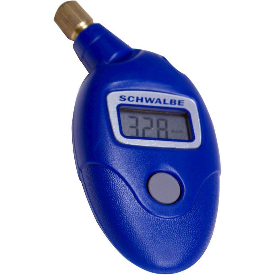 Schwalbe Airmax Pro bandenspanningsmeter en pomp met digitale display voor fietsbanden, zwart met blauwe details.