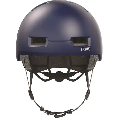 Abus Skurb Urban Safety MTB-helm met ventillatie en verstelbare riem, geschikt voor stads- en mountainbiketoepassingen.