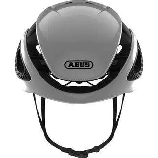 Abus Fietshelm Gamechanger in zwart met ventilatiegaten en verstelbare riem, liggend op een witte achtergrond.